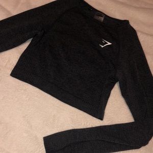 GYMSHARK LONG SLEEVE CROP TOP